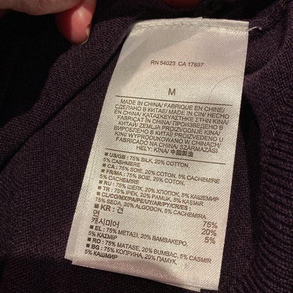 Mens Banana Republic Medium V Neck Pullover - Picture 4 of 5